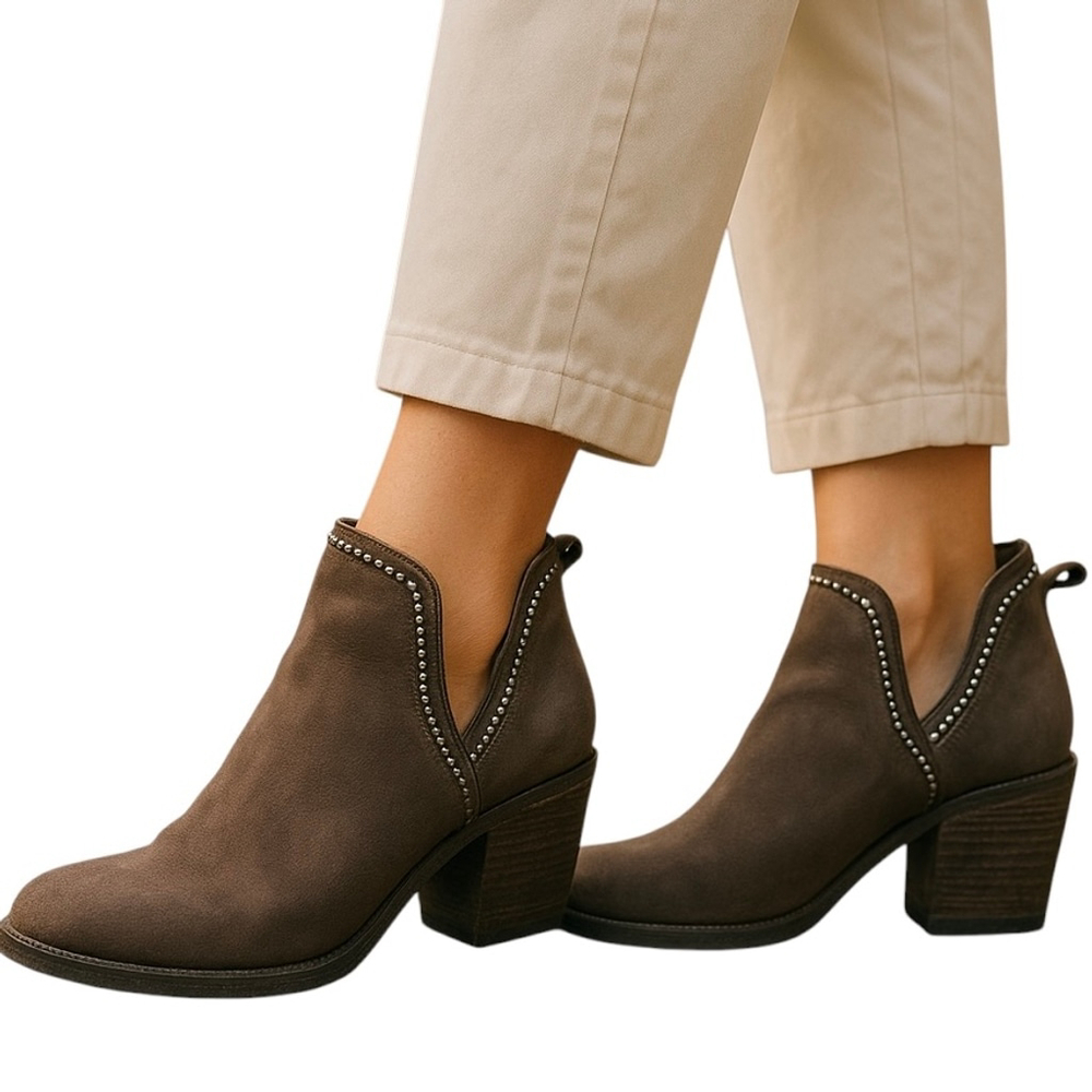 Crown Vintage Brown Leather Cutout Booties Size 7.5